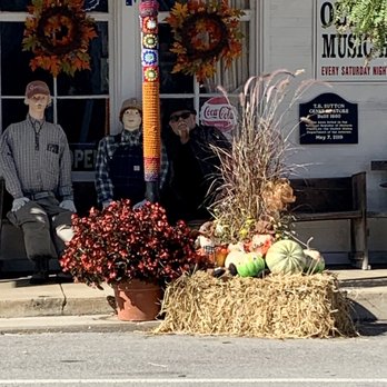 TB Sutton General Store - Fall decorations at the general store - Musical Instruments & Teachers Near Me - Granville, Tennessee