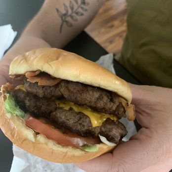 Dairy Bar - Double cheeseburger - Burgers Near Me - Brenham, Texas Dairy Bar - Double cheeseburger - Burgers Near Me - Brenham, Texas