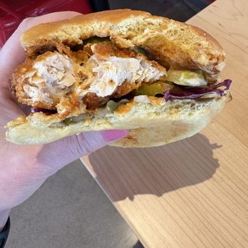 Dave's Hot Chicken - Chicken slider - Chicken Shop Near Me - Sparks, Nevada Dave's Hot Chicken - Chicken slider - Chicken Shop Near Me - Sparks, Nevada