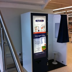 Sainsbury's - Sainsburys re-opening of newly fitted store on 7/9/11