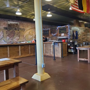 Primeval Brewing - Bar area - Breweries Near Me - Noblesville, Indiana Primeval Brewing - Bar area - Breweries Near Me - Noblesville, Indiana