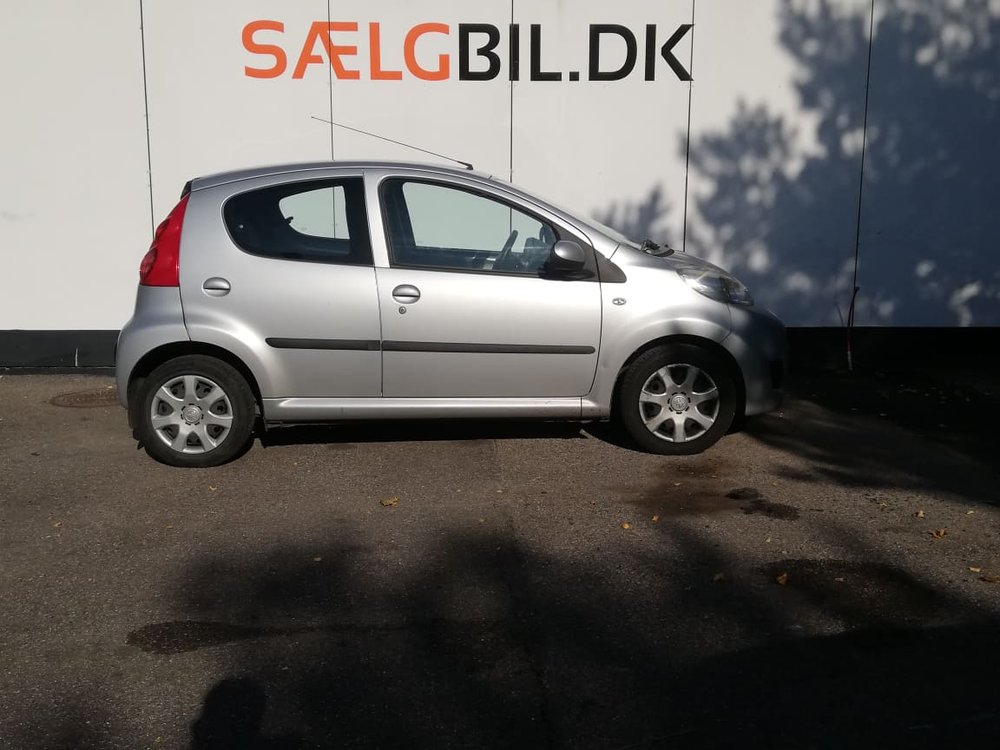 SÆLG BIL