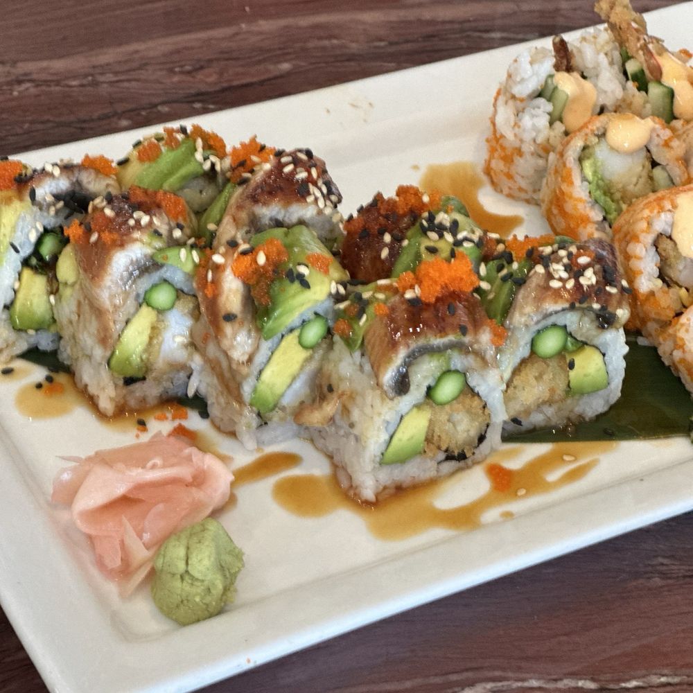 Sushi rolls