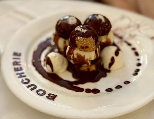 La Grande Boucherie by null