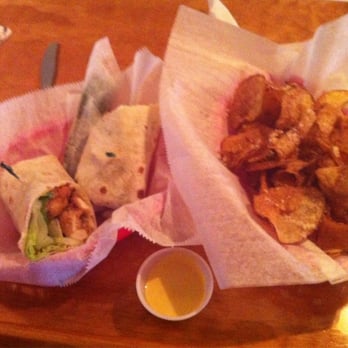 Grumpy Gators Bar & Grill - Burgers Near Me - Homosassa, Florida