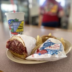 Rick's Drive In & Out - Pastrami sandwich