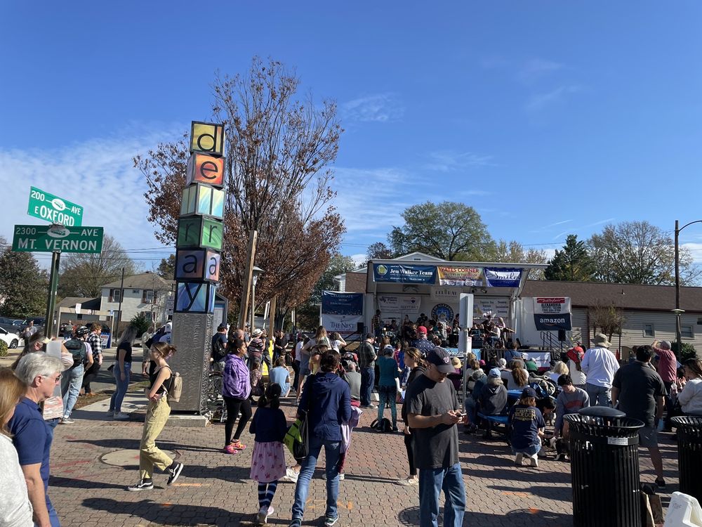 Art on the Avenue