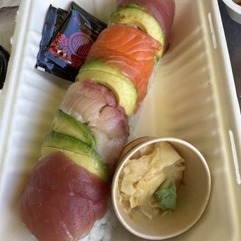 Lahaina Sushi Ko - Rainbow Roll - Sushi Bars Near Me - Lahaina, Hawaii