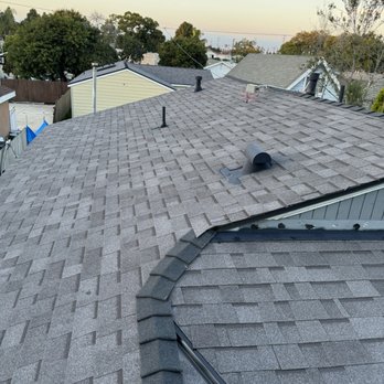 Stratton Termite & Roofing Solutions - Roof Ridge - General Contractors Near Me
