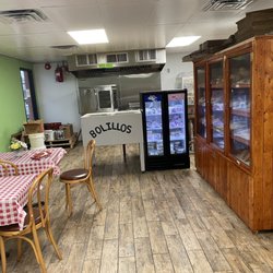 Bakery And Grocery Emmanuel Panaderia
