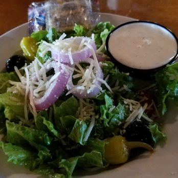 Jaxson's - A side salad that was "Built" instead of thrown together and much appreciated! - Bars Near Me - Lake Placid, Florida