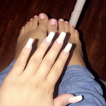 New Generation Nails - Powder ombré nails nude/white, gel peni - Nail Salons Near Me - Menlo Park, California