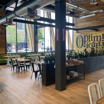 True Food Kitchen - Inside - New American Near Me - Columbus, Ohio