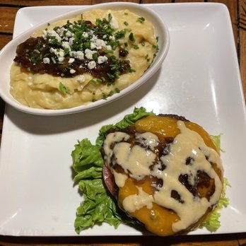 The Cottage - Billionaire burger but not at billionaire price - New American Near Me - Sarasota, Florida The Cottage - Billionaire burger but not at billionaire price - New American Near Me - Sarasota, Florida