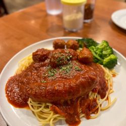 Catania Ristorante Italiano - Spaghetti, Meatball & Sausage Dinner