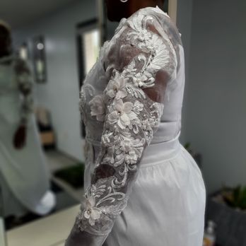 Anneli Styles Professional Alterations - Sewing & Alterations Near Me - Indianapolis, Indiana Anneli Styles Professional Alterations - Sewing & Alterations Near Me - Indianapolis, Indiana