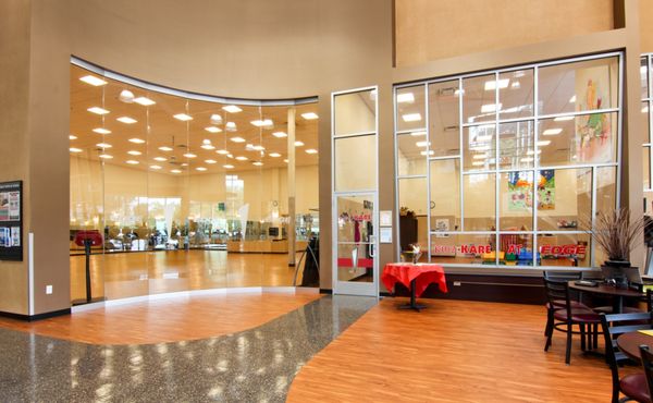 The Edge Fitness Clubs - Image 13