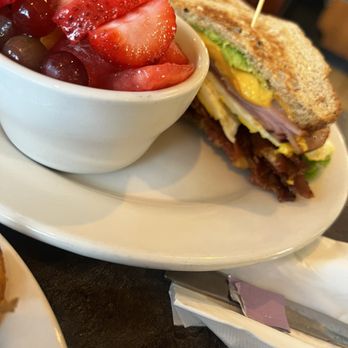 Keys Cafe & Bakery - Summer breakfast sandwich - Burgers Near Me - Saint Paul, Minnesota Keys Cafe & Bakery - Summer breakfast sandwich - Burgers Near Me - Saint Paul, Minnesota