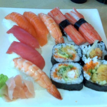 B Cafe - Sushi Combination with Shrimp Tempura Maki - Sushi Bars Near Me - Quincy, Massachusetts B Cafe - Sushi Combination with Shrimp Tempura Maki - Sushi Bars Near Me - Quincy, Massachusetts