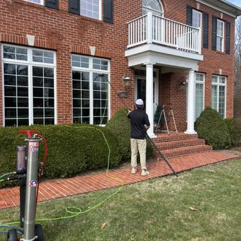Panhandle Pro Services - Deionized Window Washing - Lawn Services Near Me
