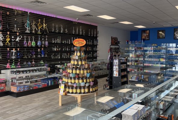 VaporWize Smoke & Vape Shop - Jonesboro, AR - CBD • Hookah, 1699 Red Wolf  Blvd, Jonesboro, AR 72401, US