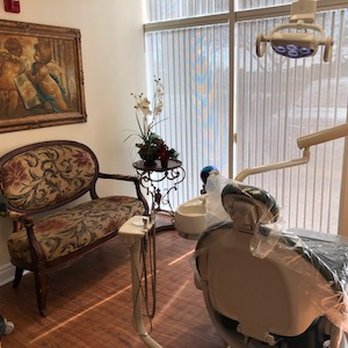 Jorge Dominguez, DMD - Private patient dental room with waiting chair. - General Dentistry Near Me - Miami, Florida Jorge Dominguez, DMD - Private patient dental room with waiting chair. - General Dentistry Near Me - Miami, Florida