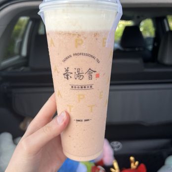 TP Tea - Creme Brulee Strawberry Milk Tea - Bubble Tea Near Me - Richardson, Texas
