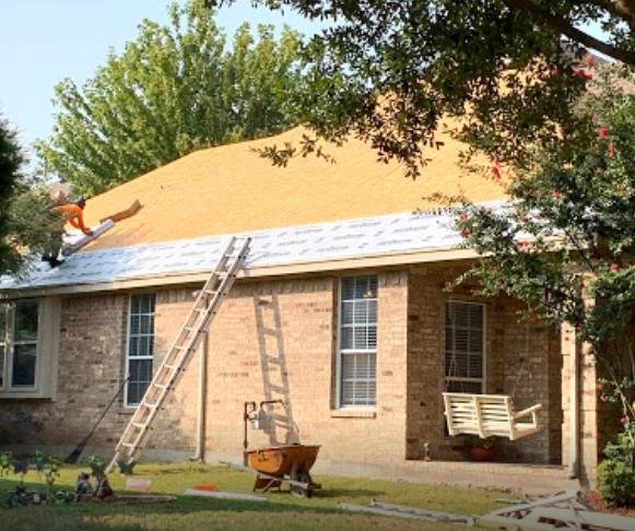 Slide of Salinas Roofing Construction