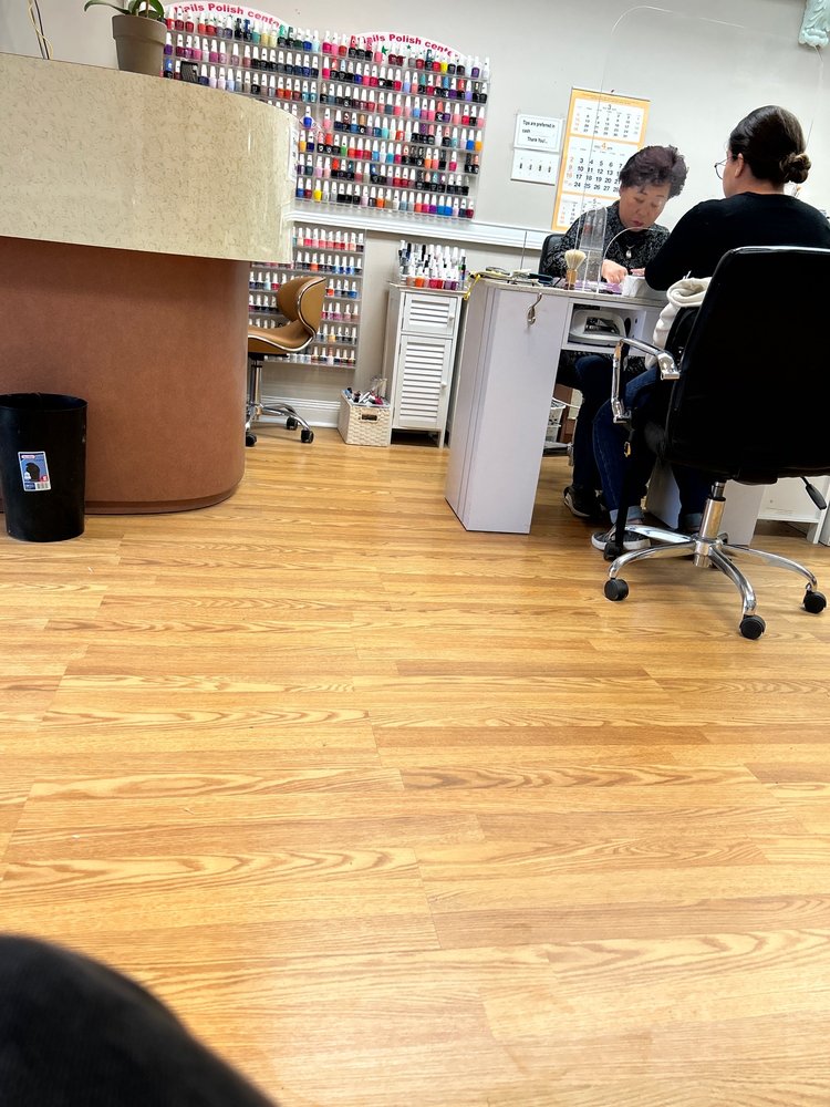 NAIL RAINBOW INC Updated September 2024 13 Photos & 19 Reviews