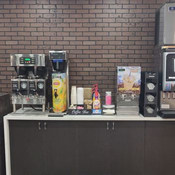 Knockout Deli & Kitchen - Beverages station - Sandwiches Near Me - San Diego, California Knockout Deli & Kitchen - Beverages station - Sandwiches Near Me - San Diego, California