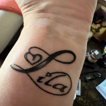 Tatto and Body Piercing - Tattoo Near Me - Middletown, New York