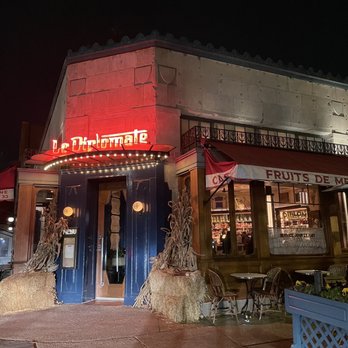 Le Diplomate - Brasseries Near Me - Washington, DC, District of Columbia