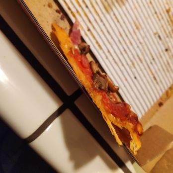 Me-n-Ed's Pizzeria - The cardboard box is thicker than the pizza - Pizza Near Me - Oakhurst, California Me-n-Ed's Pizzeria - The cardboard box is thicker than the pizza - Pizza Near Me - Oakhurst, California