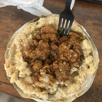 The Mac - 1lb serving of Mac N' Cheese with popcorn chicken, jalapeños, and panko bread crumbs as toppings - New American Near Me - Tigard, Oregon The Mac - 1lb serving of Mac N' Cheese with popcorn chicken, jalapeños, and panko bread crumbs as toppings - New American Near Me - Tigard, Oregon