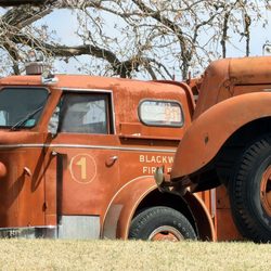 Oklahoma Firefighter's Museum - Cab over pumper truck