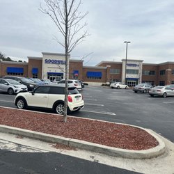 Goodwill Thrift Store & Donation Center - Outside
