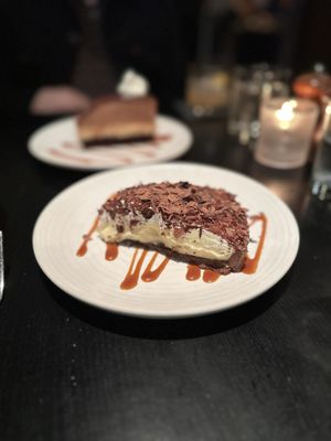 Esin Restaurant & Bar by null
