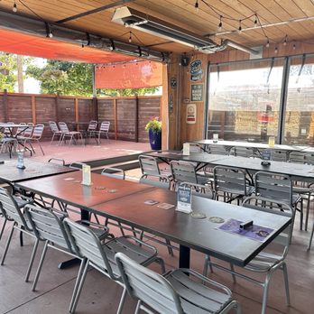 Garage Tap House - Food Trucks Near Me - Klamath Falls, Oregon Garage Tap House - Food Trucks Near Me - Klamath Falls, Oregon