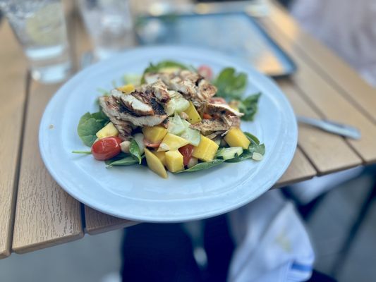 Lilly's Craft and Kitchen by null