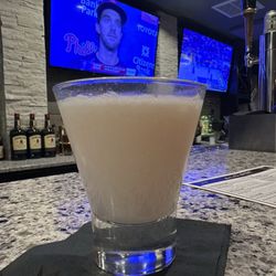 Flinchy's - Snow What