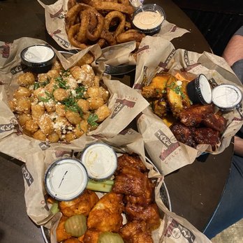 Jake Melnick's Corner Tap - Wings onion rings and tots - Sports Bars Near Me - Chicago, Illinois Jake Melnick's Corner Tap - Wings onion rings and tots - Sports Bars Near Me - Chicago, Illinois