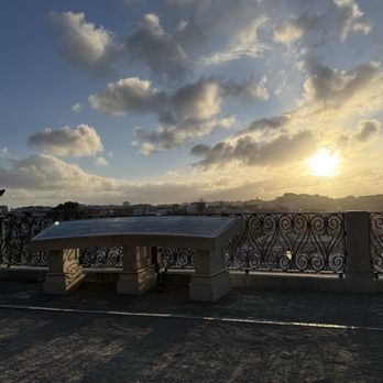 Miradouro de São Pedro de Alcântara - Parks Near Me - Lisbon, 11