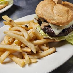 O'ryans Sports Bar & Grill