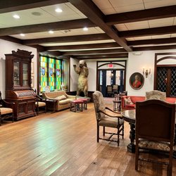 The Cheshire - Beautiful lobby