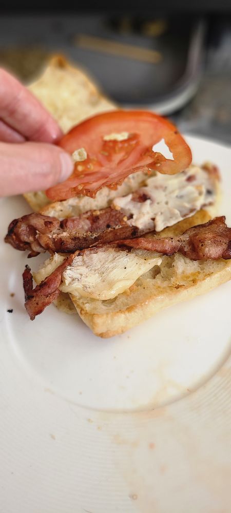 THE HOMEWAY - Updated April 2024 - 55 Photos & 117 Reviews - 955 Mount