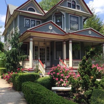 The Inn On Holly - Bed & Breakfast Near Me - Pitman, New Jersey