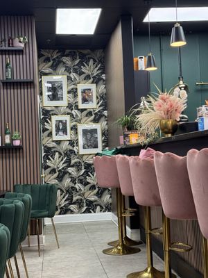 Betty Sue's by null