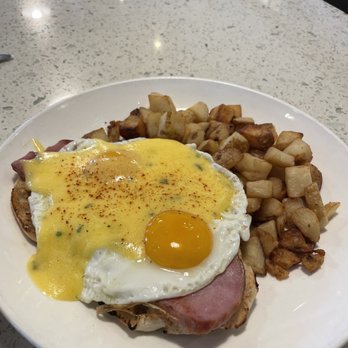 Beach Plum Kitchen - New American Near Me - Carlsbad, California Beach Plum Kitchen - New American Near Me - Carlsbad, California