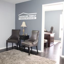 Williamson & Associates - American Family Insurance - Newly Remodeled Reception area at our Overland Park Office.