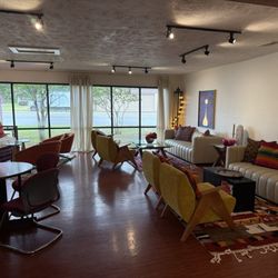 La Bougainvillea Kitchen & Lounge - Back room